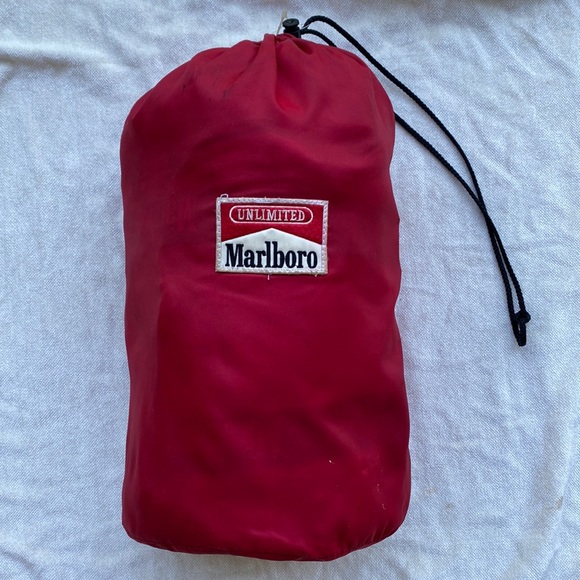 Authentic Original Vintage Style Bedding Vintage Marlboro Sleeping